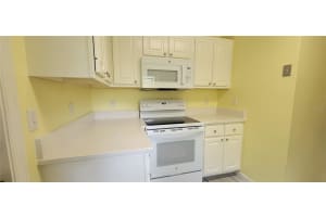 5250 97TH DRIVE, GAINESVILLE, FL 32608 - MLS#MFRGC538152