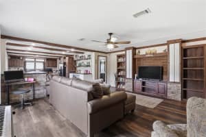 710 SCOUT GLEN, FORT WHITE, FL 32038 - MLS#MFRGC538224