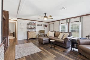 710 SCOUT GLEN, FORT WHITE, FL 32038 - MLS#MFRGC538224