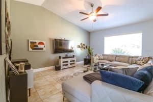 1523 39TH TERRACE, GAINESVILLE, FL 32605 - MLS#MFRGC538262