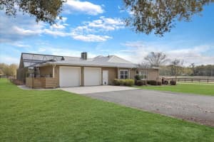 23748 142ND AVENUE, HIGH SPRINGS, FL 32643 - MLS#MFRGC538311