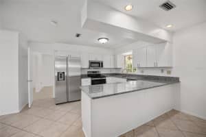 4821 16TH PLACE, GAINESVILLE, FL 32605 - MLS#MFRGC538348