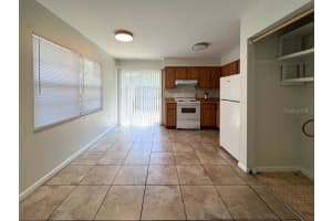 5925 10TH LANE, GAINESVILLE, FL 32607 - MLS#MFRGC538362