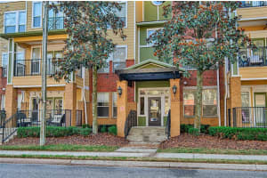 1185 9TH ROAD, GAINESVILLE, FL 32601 - MLS#MFRGC538379