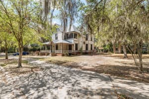 306 3RD STREET, GAINESVILLE, FL 32601 - MLS#MFRGC538386