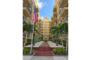 130 4TH AVENUE, ST PETERSBURG, FL 33701 - MLS#MFRGC538400