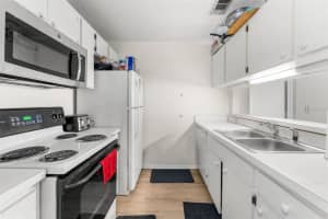 4000 23RD STREET, GAINESVILLE, FL 32608 - MLS#MFRGC538403