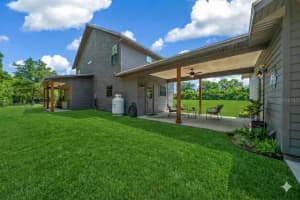 13576 NW NW COUNTY ROAD 235, ALACHUA, FL 32615 - MLS#MFRGC538499
