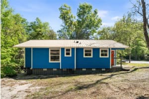 2256 UNIVERSITY AVENUE, GAINESVILLE, FL 32603 - MLS#MFRGC538547