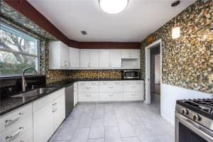 1421 30TH STREET, GAINESVILLE, FL 32605 - MLS#MFRGC538567