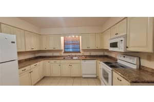 115 30TH STREET, GAINESVILLE, FL 32607 - MLS#MFRGC538578