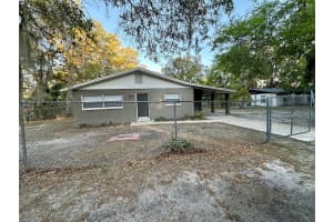 1916 21ST PLACE, GAINESVILLE, FL 32609 - MLS#MFRGC538591