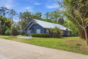 18708 242ND STREET, HIGH SPRINGS, FL 32643 - MLS#MFRGC538630