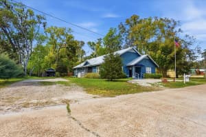 18708 242ND STREET, HIGH SPRINGS, FL 32643 - MLS#MFRGC538630