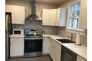 1741 6TH AVENUE, GAINESVILLE, FL 32603 - MLS#MFRGC538631