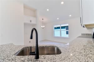 16881 176TH WAY, ALACHUA, FL 32615 - MLS#MFRGC538713