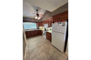 11001 SUNSET HARBOR ROAD, SUMMERFIELD, FL 34491 - MLS#MFRGC538732