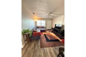 615 11TH LANE, GAINESVILLE, FL 32601 - MLS#MFRGC538743