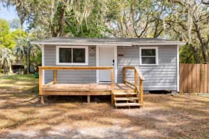 2211 Se 51st St, GAINESVILLE