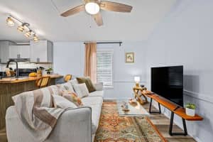341 YALE TERRACE, FORT WHITE, FL 32038 Sold 04/29/26