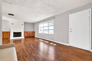 914 11TH AVENUE, GAINESVILLE, FL 32601 - MLS#MFRGC538925