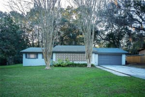 734 38TH STREET, GAINESVILLE, FL 32607 - MLS#MFRGC538978