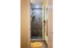 734 38TH STREET, GAINESVILLE, FL 32607 - MLS#MFRGC538978