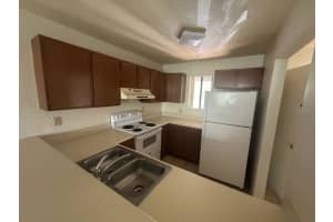 111 16TH AVENUE, GAINESVILLE, FL 32601 - MLS#MFRGC538992