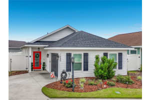 1885 Sw 245th Ter, NEWBERRY