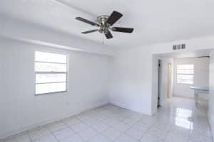 914 8TH AVENUE, GAINESVILLE, FL 32601 - MLS#MFRGC539028