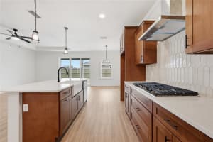 6735 10TH LANE, GAINESVILLE, FL 32607 - MLS#MFRGC539048