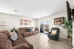 24672 11TH PLACE, NEWBERRY, FL 32669 - MLS#MFRGC539058