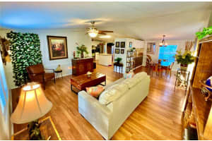 129 CRYSTAL LAKE DRIVE, MELROSE, FL 32666 - MLS#MFRGC539065