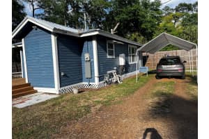 208 18TH STREET, GAINESVILLE, FL 32641 - MLS#MFRGC539076