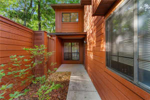 5701 10TH PLACE, GAINESVILLE, FL 32607 - MLS#MFRGC539107