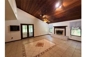 6021 57TH WAY, GAINESVILLE, FL 32653 - MLS#MFRGC539145