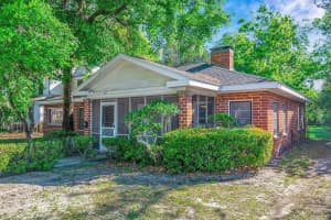 107 9TH STREET, GAINESVILLE, FL 32601 - MLS#MFRGC539162