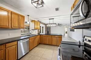 3900 37TH PLACE, GAINESVILLE, FL 32606 - MLS#MFRGC539170