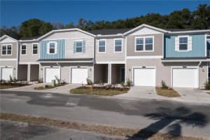 704 126TH TERRACE, NEWBERRY, FL 32669 - MLS#MFRGC539207