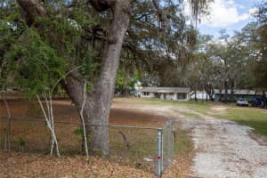 5921 COUNTY ROAD 352, KEYSTONE HEIGHTS, FL 32656 - MLS#MFRGC539232