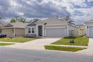 670 243RD TERRACE, NEWBERRY, FL 32669 - MLS#MFRGC539271