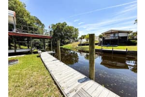 104 Waterway Ave, SATSUMA