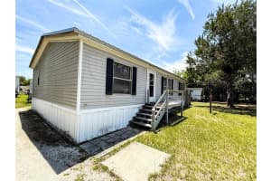 104 WATERWAY AVENUE, SATSUMA, FL 32189 - MLS#MFRGC539287
