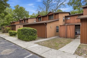 826 57TH TERRACE, GAINESVILLE, FL 32607 - MLS#MFRGC539331