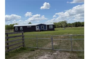 6895 139TH DRIVE, LIVE OAK, FL 32060 - MLS#MFRGC539368