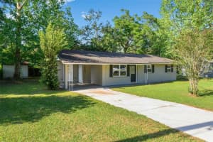 26443 3RD PLACE, NEWBERRY, FL 32669 - MLS#MFRGC539406