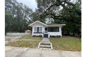 2635 UNIVERSITY AVENUE, GAINESVILLE, FL 32607 - MLS#MFRGC539489