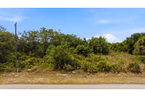 1909 WESTBORO LOOP, LEHIGH ACRES, FL 33972 - MLS#MFRGC539507