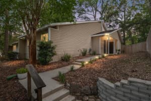 3953 Nw 7th Pl, GAINESVILLE
