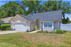 10530 36TH LANE, GAINESVILLE, FL 32606 - MLS#MFRGC539634
